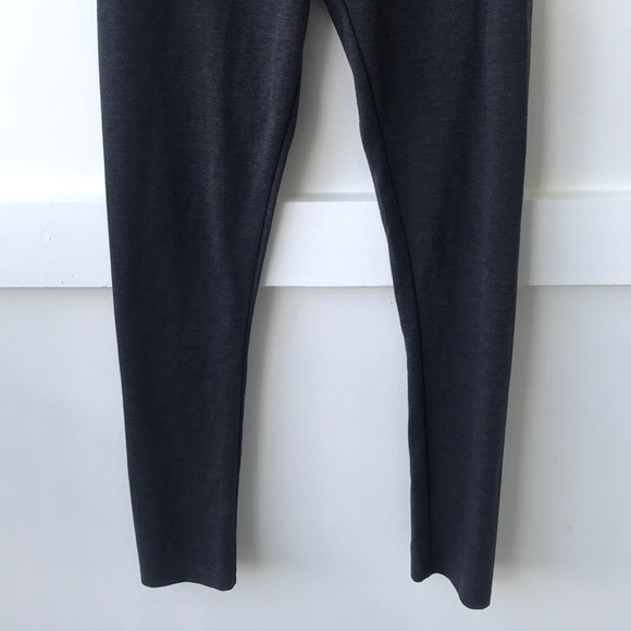 Yummie Gray Full Length Athletic Leggings - Picture 3 of 3